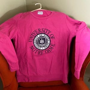 University of Notre Dame Fighting Irish Pink Champion Sweatshirt Women’s size L